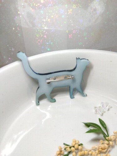 レジンdeねこブローチⅦ（7） ～緑な毎日～