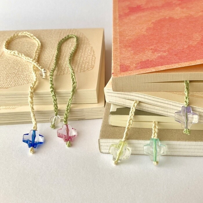 おまもりしおり １個