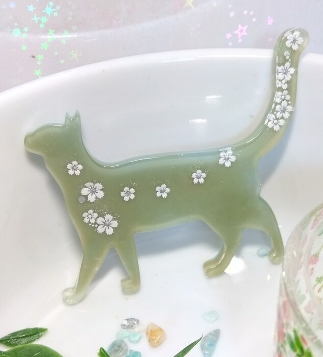 レジンdeねこブローチⅢ  ～抹茶モードな春～
