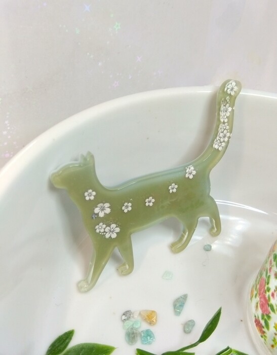 レジンdeねこブローチⅢ  ～抹茶モードな春～