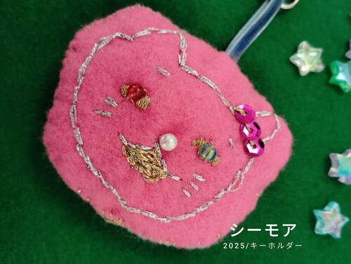 ネコチャーム：春のきらめき